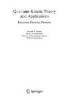 Information and self-organization: a macroscopic approach to complex systems